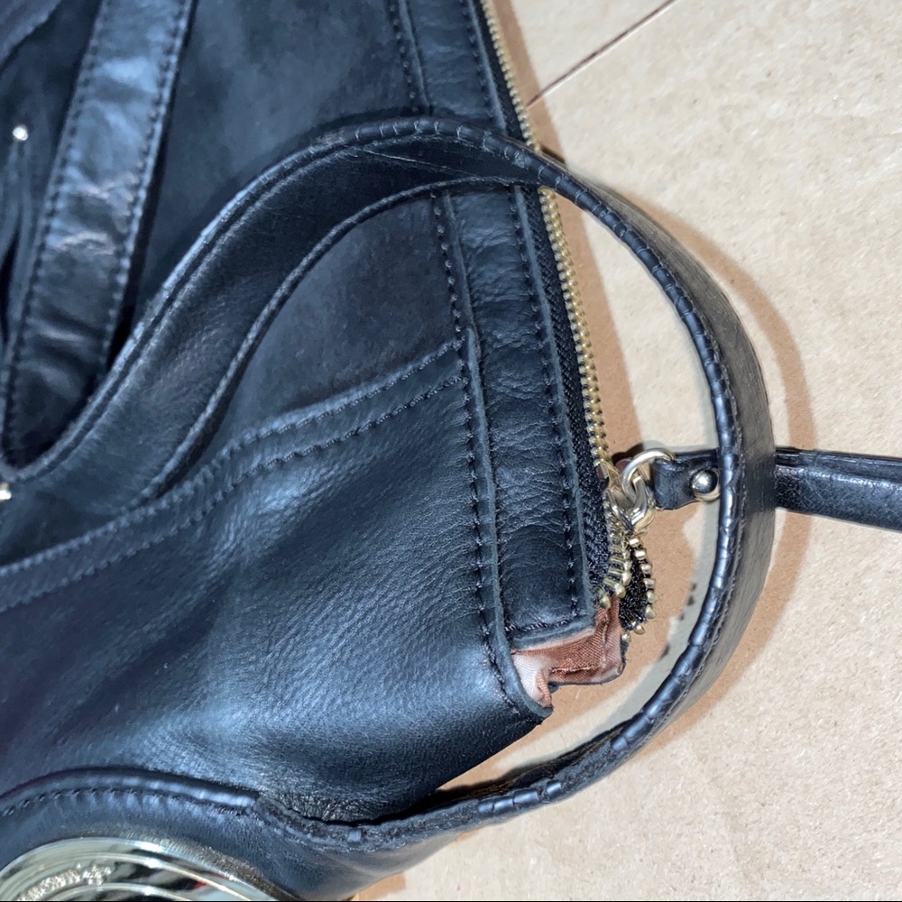B. Makowski Black Giamma Shoulder Bag - Picture 10 of 10